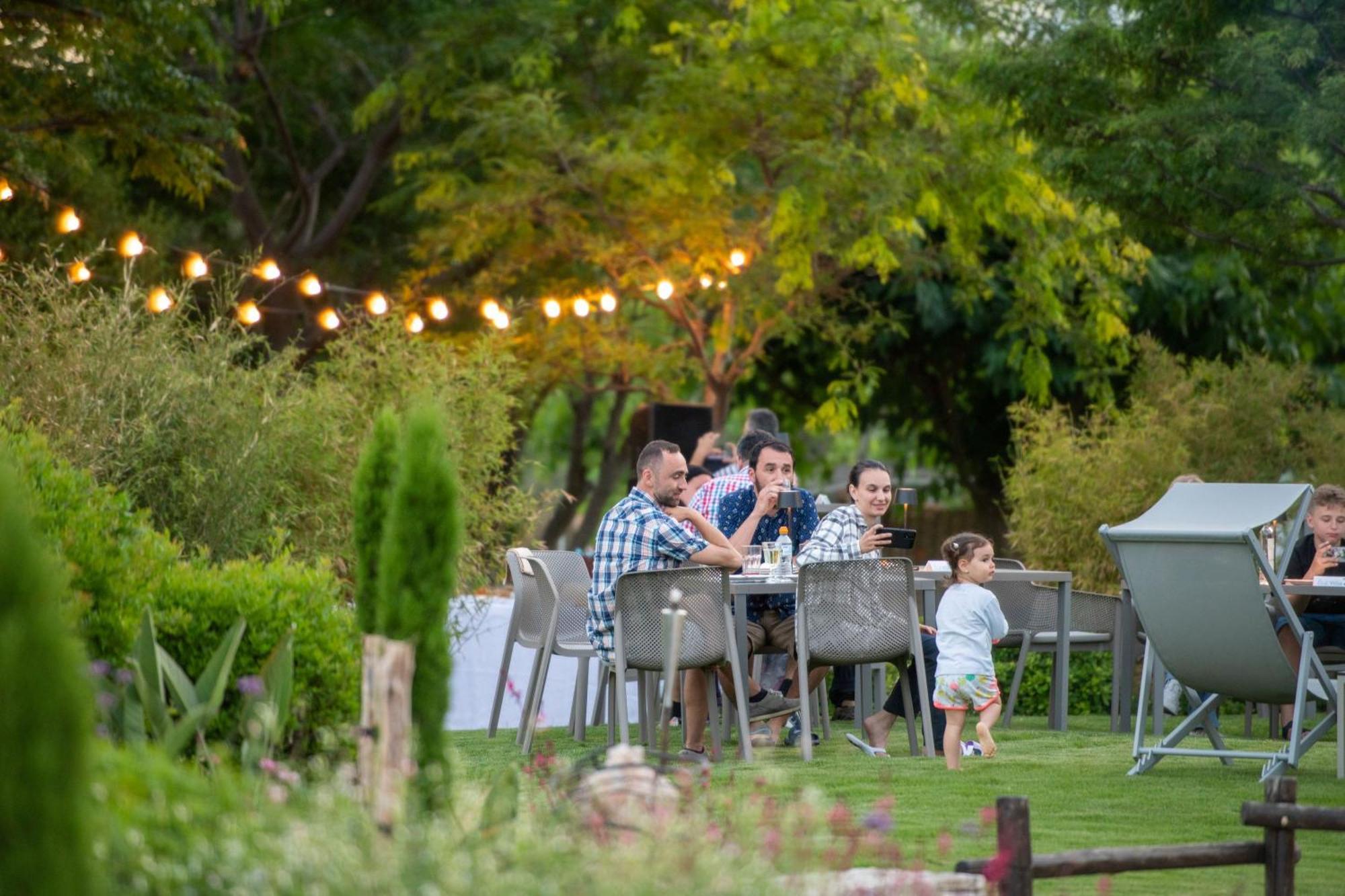אורמוס פנגיאס Ammouda Villas מראה חיצוני תמונה