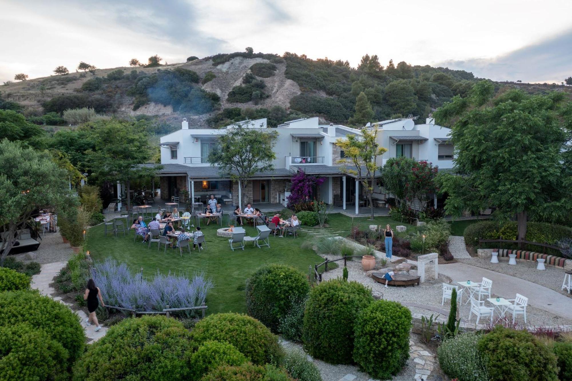 אורמוס פנגיאס Ammouda Villas מראה חיצוני תמונה