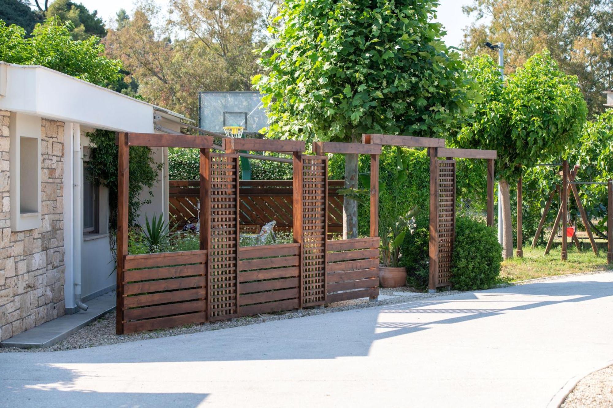 אורמוס פנגיאס Ammouda Villas מראה חיצוני תמונה